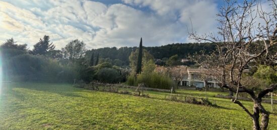 Terrain à bâtir à , Var