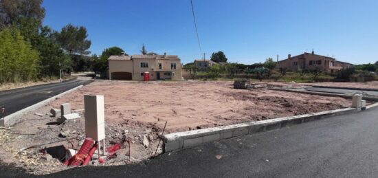 Terrain à bâtir à Puget-sur-Argens, Provence-Alpes-Côte d'Azur