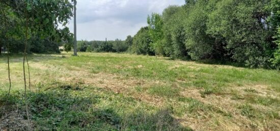 Terrain à bâtir à Nontron, Nouvelle-Aquitaine