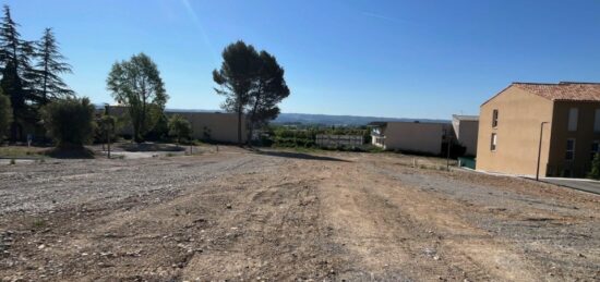 Terrain à bâtir à Manosque, Provence-Alpes-Côte d'Azur
