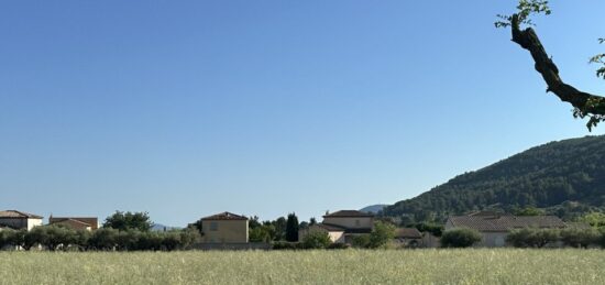 Terrain à bâtir à Cuers, Provence-Alpes-Côte d'Azur