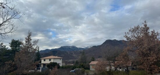 Terrain à bâtir à La Saulce, Provence-Alpes-Côte d'Azur