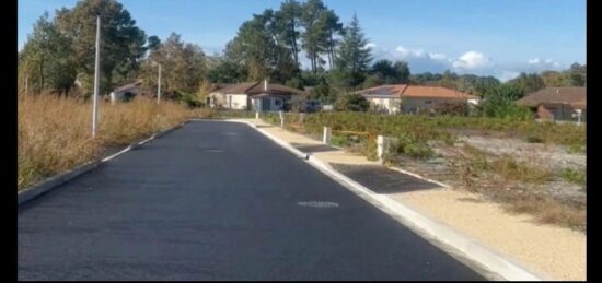 Terrain à bâtir à Le Tuzan, Nouvelle-Aquitaine