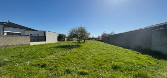 Terrain à bâtir à Saint-Hilaire-de-Chaléons, Pays de la Loire