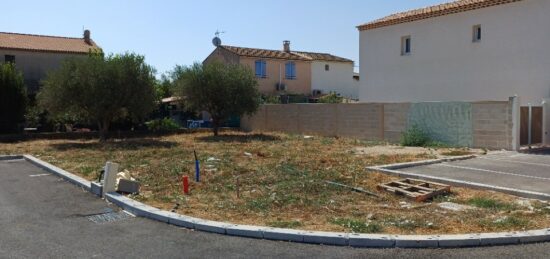Terrain à bâtir à , Var