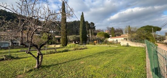 Terrain à bâtir à , Var