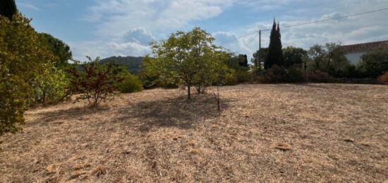 Terrain à bâtir à , Var