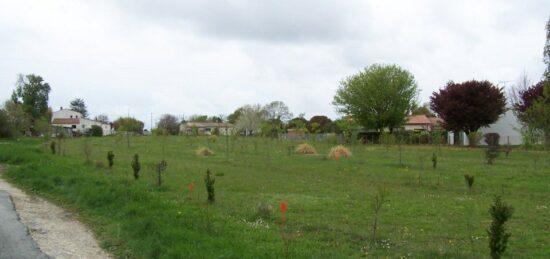 Terrain à bâtir à Le Chay, Nouvelle-Aquitaine