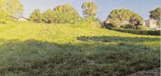 Terrain à bâtir à Sainte-Croix-du-Mont, Nouvelle-Aquitaine