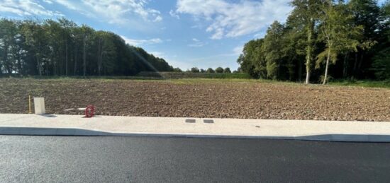 Terrain à bâtir à Poincy, Île-de-France