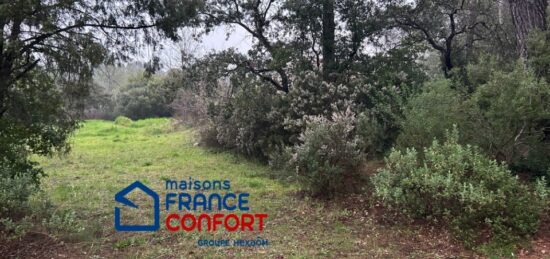 Terrain à bâtir à Le Cannet-des-Maures, Provence-Alpes-Côte d'Azur