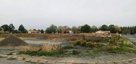 Terrain à bâtir à Mortagne-sur-Sèvre, Pays de la Loire