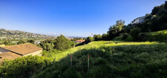 Terrain à bâtir à , Alpes-Maritimes