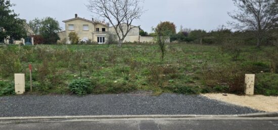 Terrain à bâtir à La Lande-de-Fronsac, Nouvelle-Aquitaine