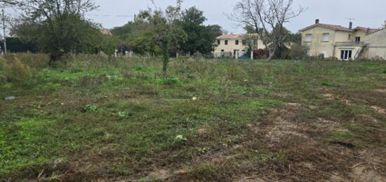 Terrain à bâtir à La Lande-de-Fronsac, Nouvelle-Aquitaine